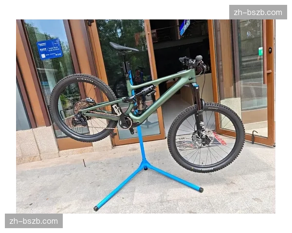 电助力山地车世界冠军因社交媒体发表不当言论被车队内部禁赛一场