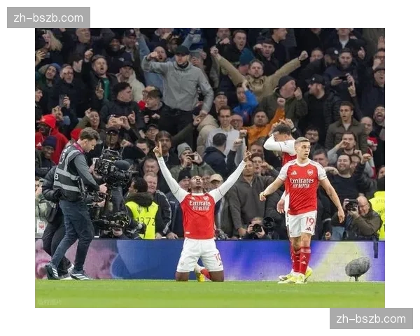 全场战报:阿森纳2-0战胜利物浦,萨卡、厄德高建功,枪手登顶积分榜 全场战报:阿森纳2-0战胜利物浦,萨卡、厄德高建功,枪手登顶积分榜